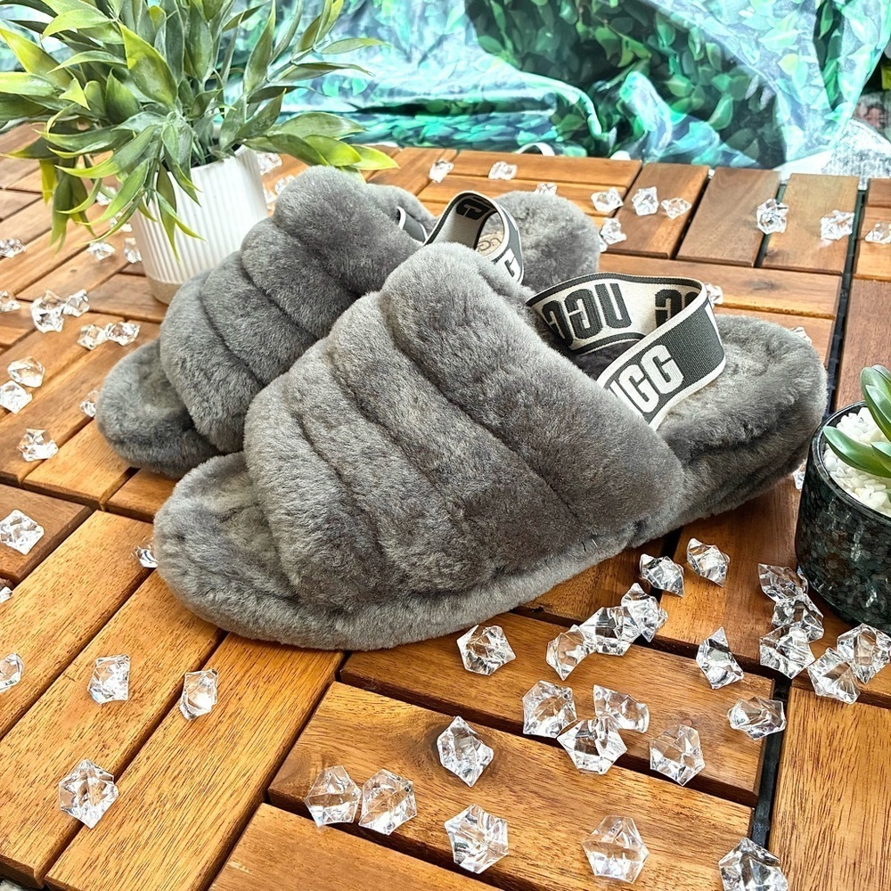 UGG® Fluffy Yeah Slide - Picture 2 of 12